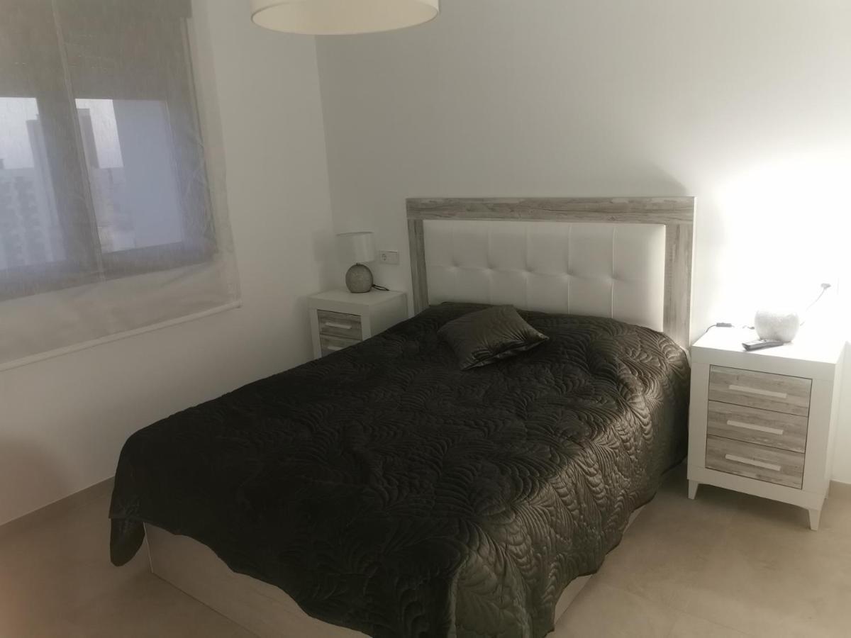 Apartamento Justina 2 Playa de Gandia エクステリア 写真