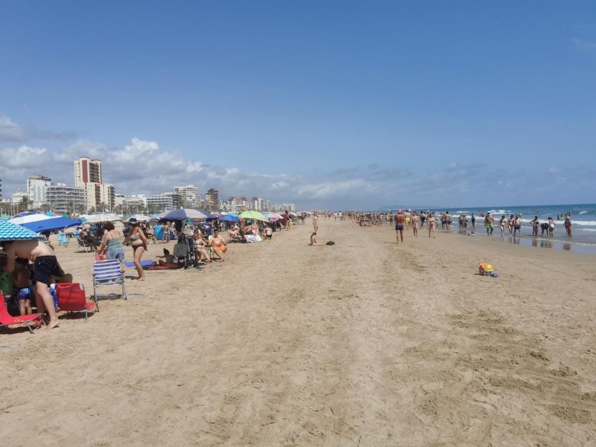 Apartamento Justina 2 Playa de Gandia エクステリア 写真